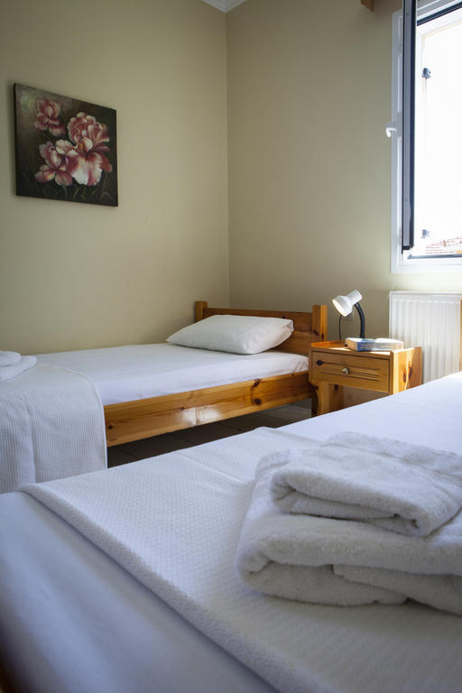 Kantouni Apartments Zvoronáta Szoba fotó
